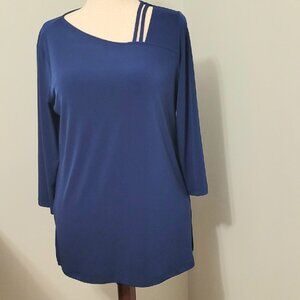 Susan Graver Size Med Navy Blue Tunic Top